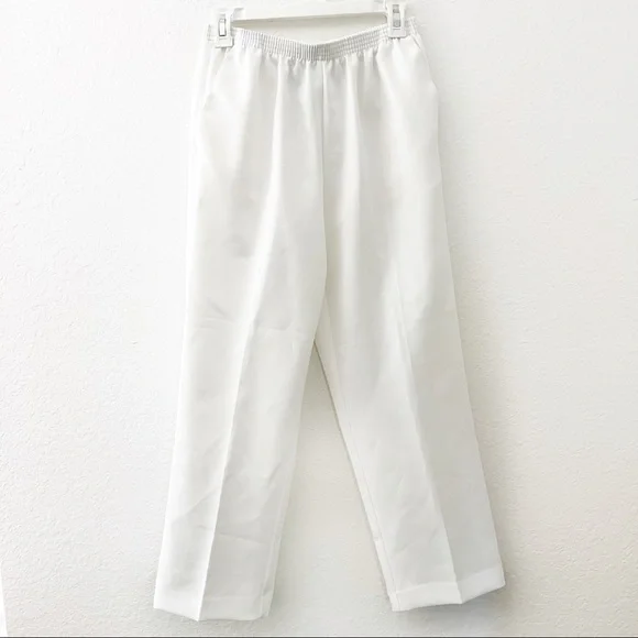 (NWT) alfred dunner | Classic White Slightly Cropped Elastic Pant - Picture 2 of 4